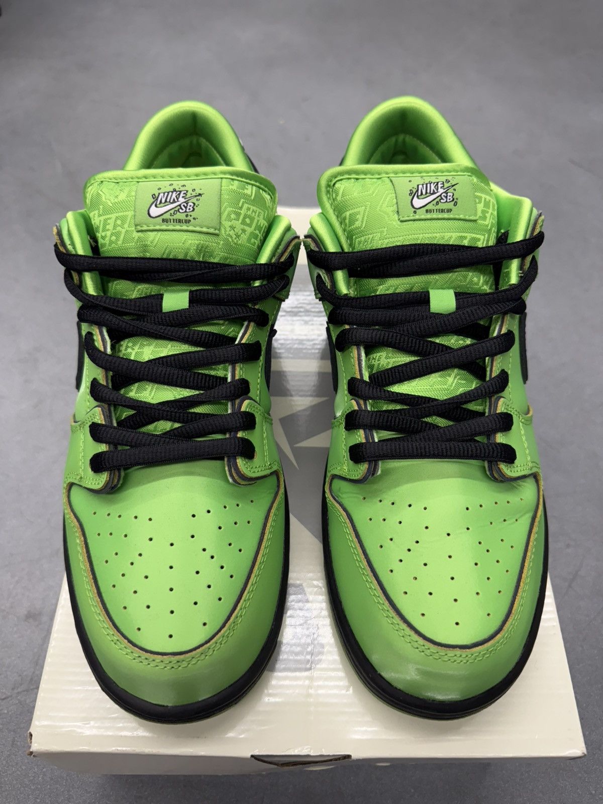 Nike 2023 Nike SB Dunk Low The Powerpuff Girls Buttercup Size US 10 / EU 43 - 10 Thumbnail