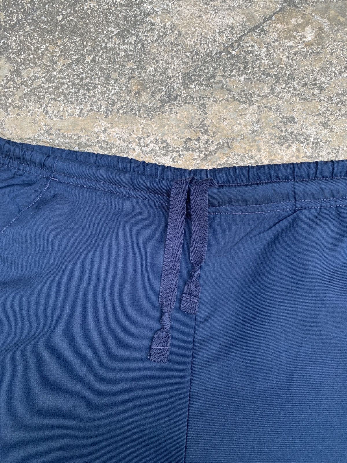 Nike × Vintage 2000s Nike Tennis Court Womens Navy Small Logo Shortpants Size 34" / US 12 / IT 48 - 4 Thumbnail