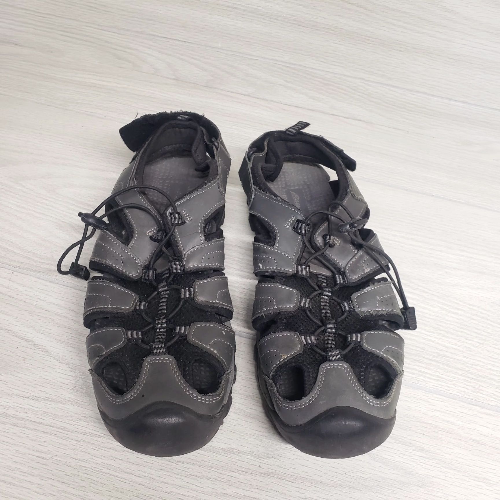 Eddie Bauer VINTAGE Eddie Bauer Sandals River Sandals Men M 11 Black Gray Hook & Loop Ankle Strap Shoes Adult Mens Size ONE SIZE - 3 Thumbnail