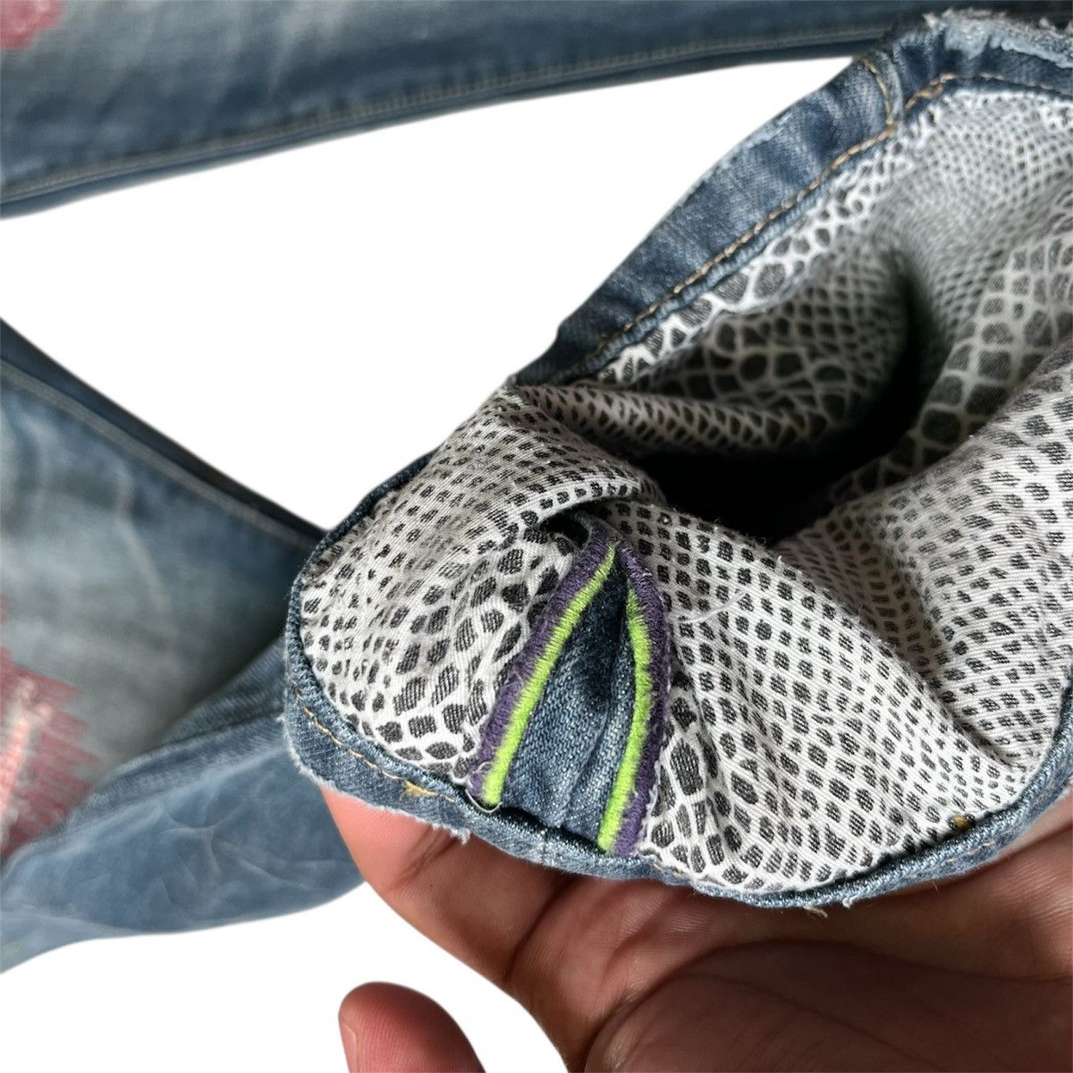 CLOT × Levi's Levi's X Clot Python 505 Selvedge Denim Jean Size US 32 / EU 48 - 6 Thumbnail
