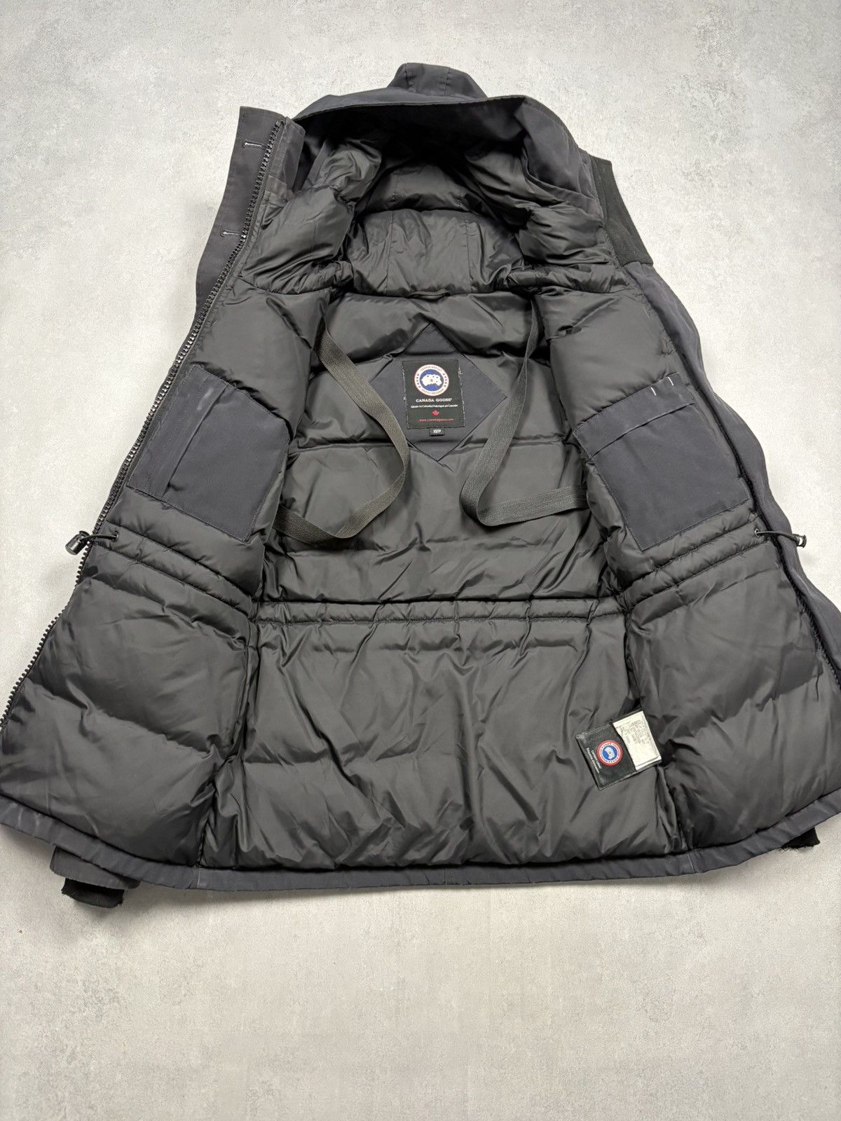 Canada Goose Canada Goose Montebello Parka 2530L Down Jacket XS Size XS / US 0-2 / IT 36-38 - 2 Thumbnail