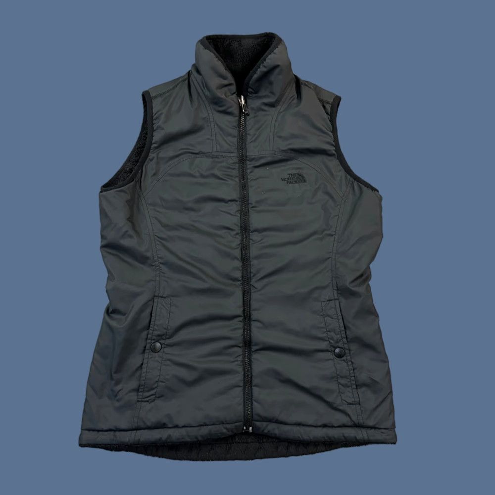 The North Face The North Face Vest Women’s Small Black Gray Full Zip Insulated Reversible Size S / US 4 / IT 40 - 1 Thumbnail