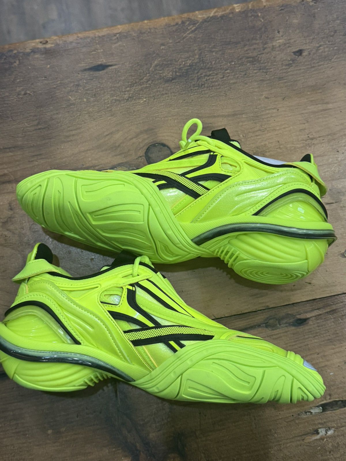 Balenciaga Balenciaga Tyrex “Lime Green” Low Sneaker 38 Size US 5.5 / EU 38 - 2 Thumbnail