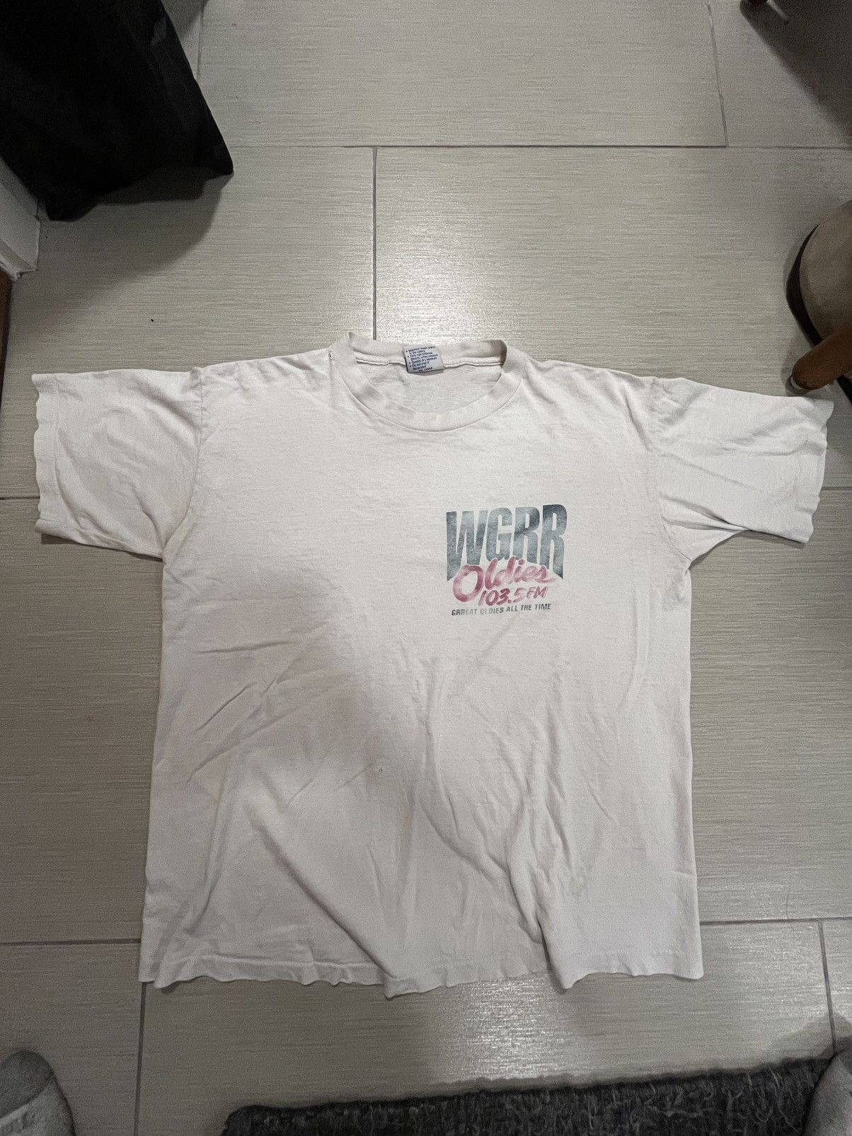 Vintage Vintage 90’s White Radio Station Tee Size US M / EU 48-50 / 2 - 1 Thumbnail