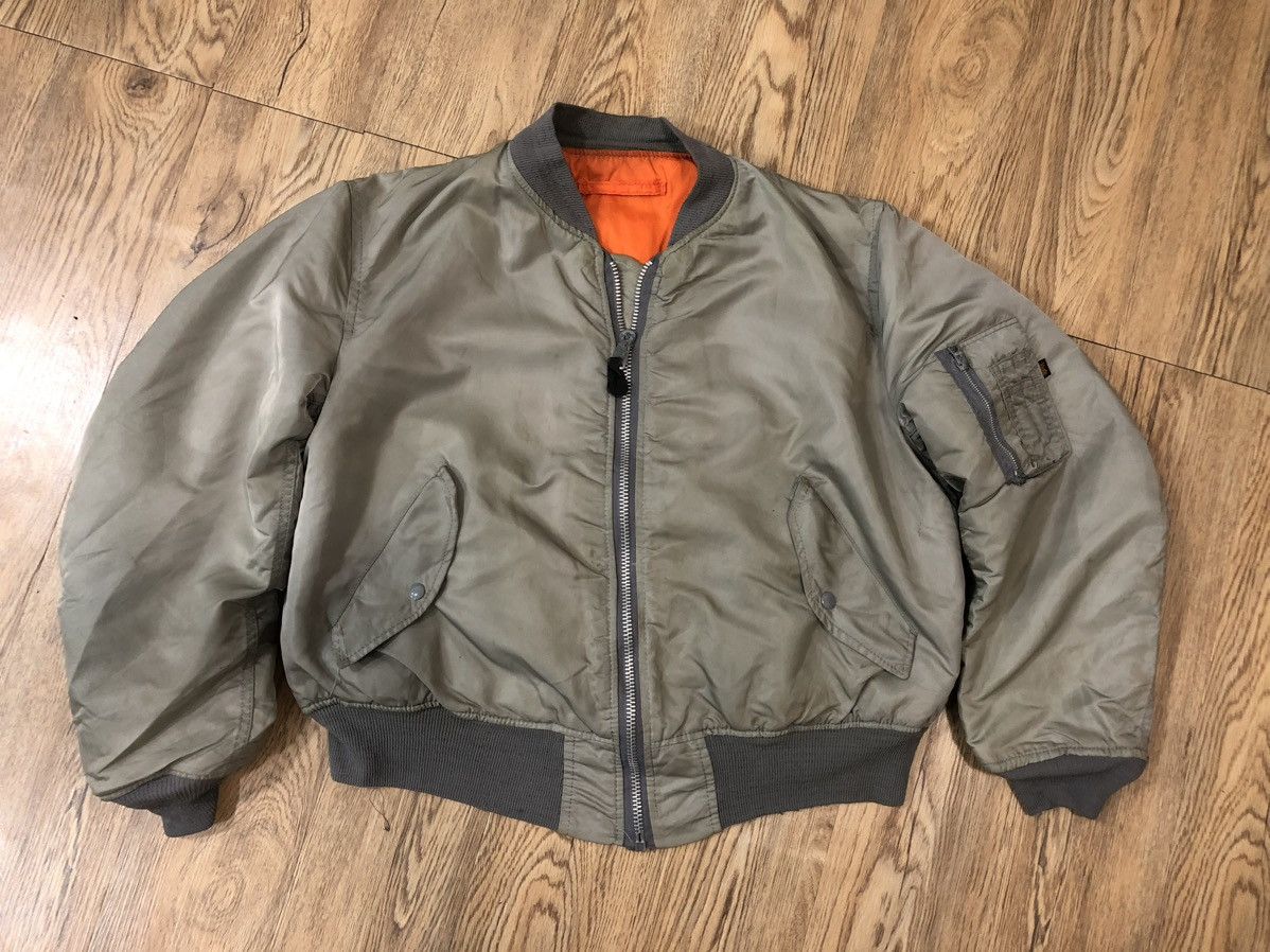 image of Vintage 80’S Alpha Industries Ma-1 Bomber Jacket in Grey, Men's (Size XL)