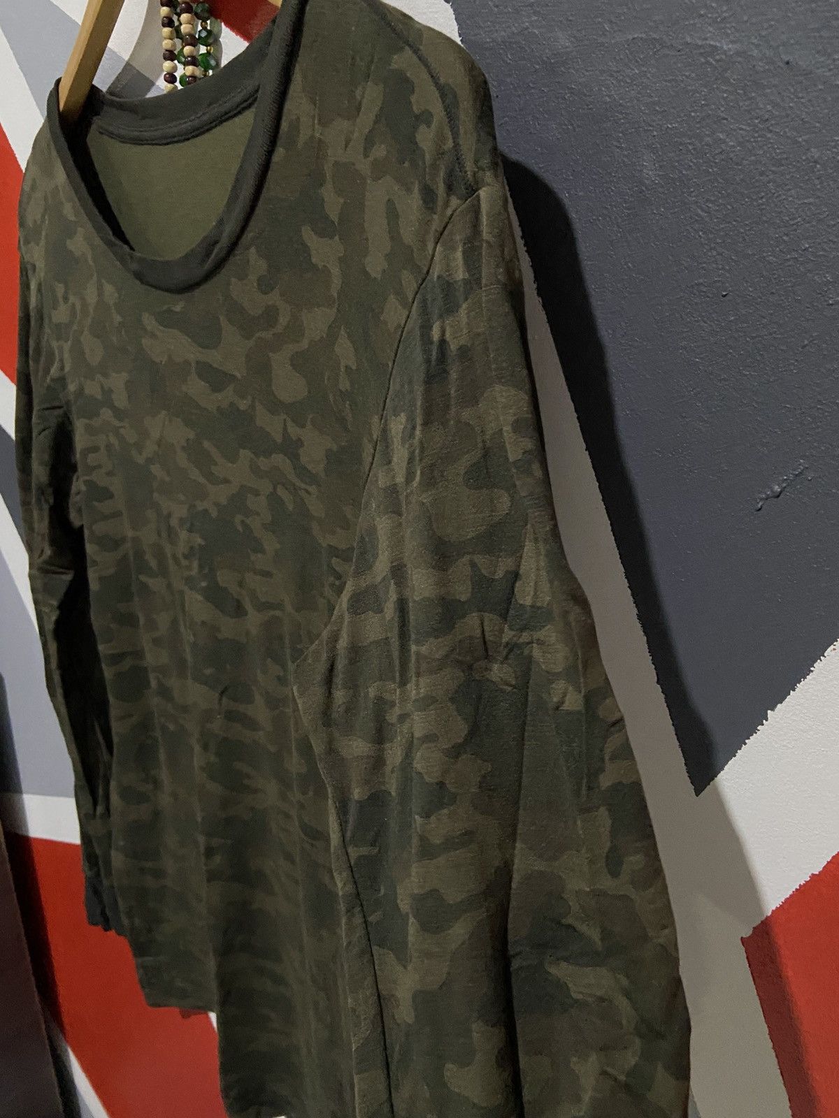 Uniqlo Uniqlo Camo Warmer Long Sleeve Size US S / EU 44-46 / 1 - 3 Thumbnail