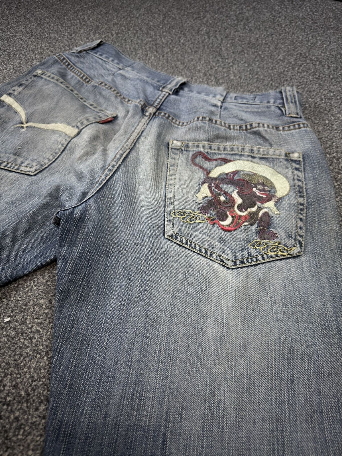 Karakuri Tamashii Japanese Embroidered Handfoot Distressed Y2K Denim Size US 30 / EU 46 - 8 Thumbnail