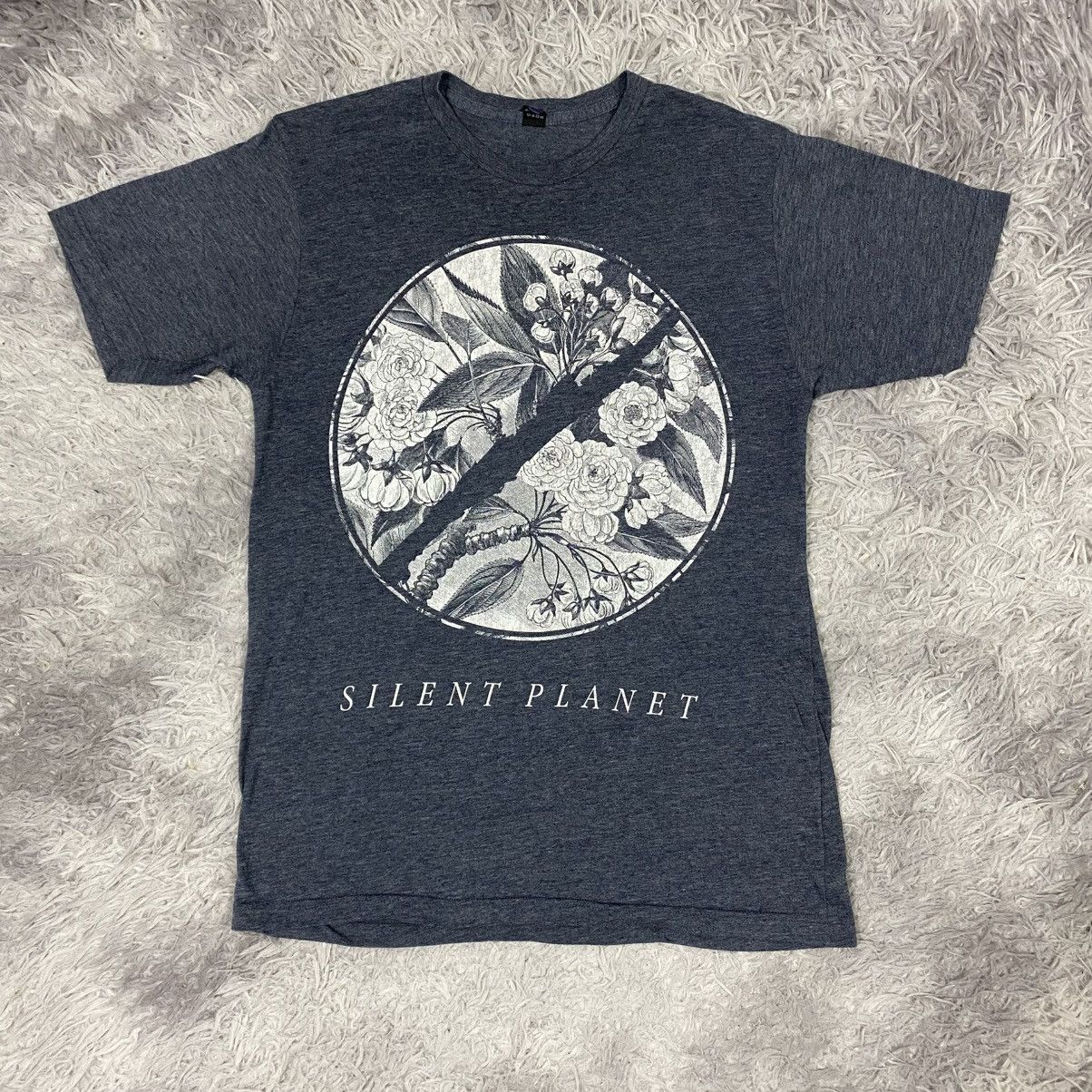 Band Tees Band silent planet Size US M / EU 48-50 / 2 - 1 Thumbnail