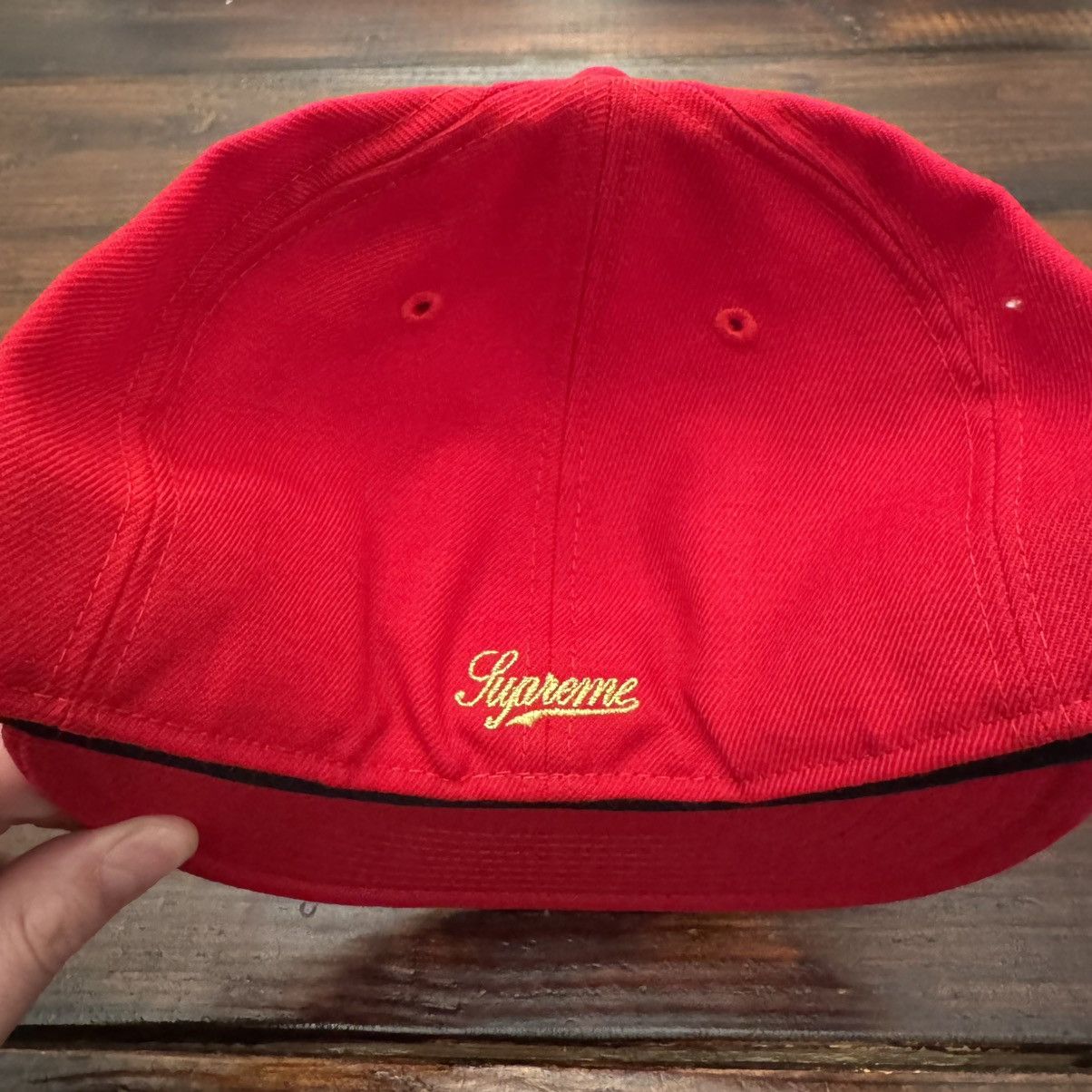 Supreme Vintage Supreme New Era Crest Fitted Hat Size ONE SIZE - 5 Thumbnail