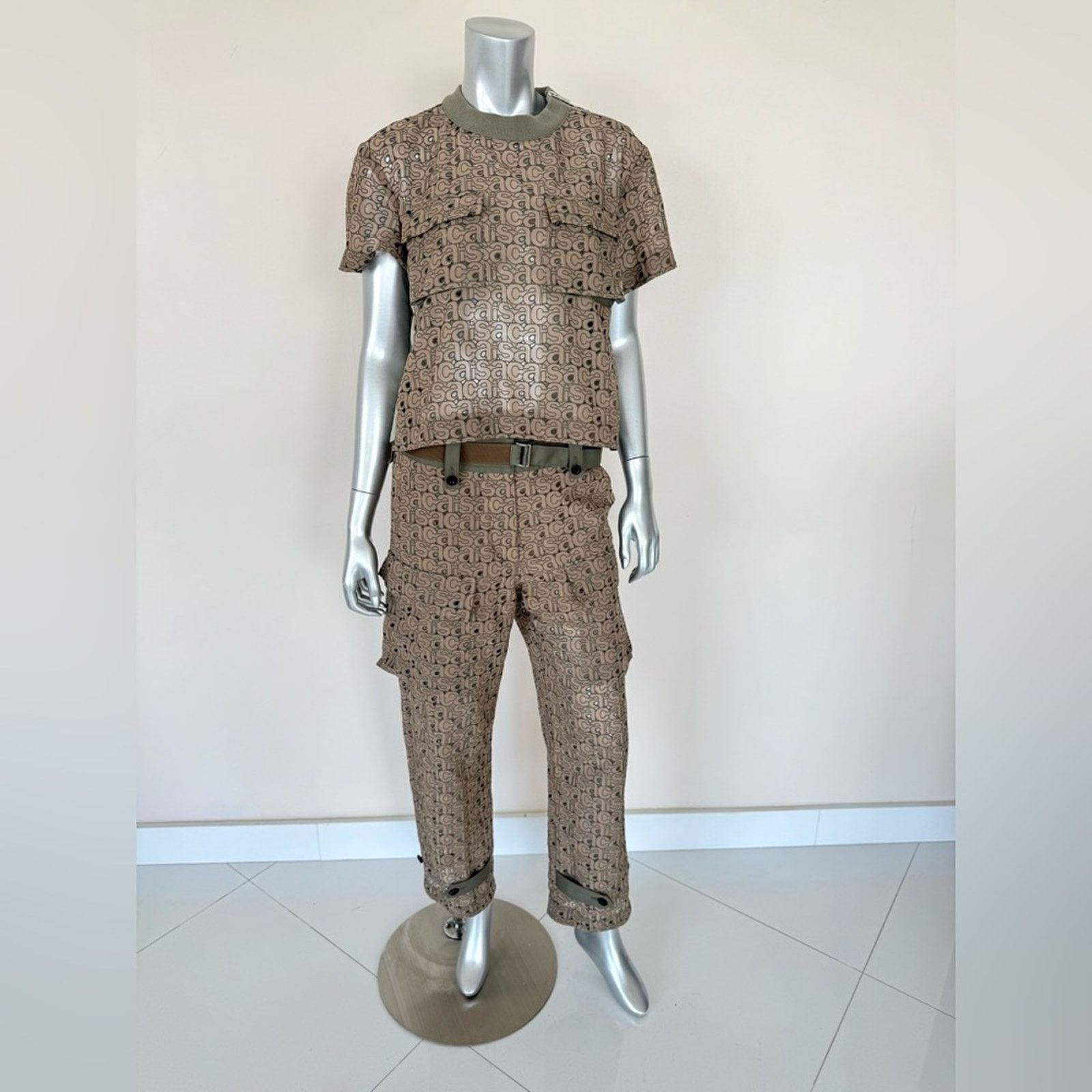 Sacai SACAI women two pieces costume size 2 or M Authentic 3800$ Size 30" / US 8 / IT 44 - 1 Thumbnail