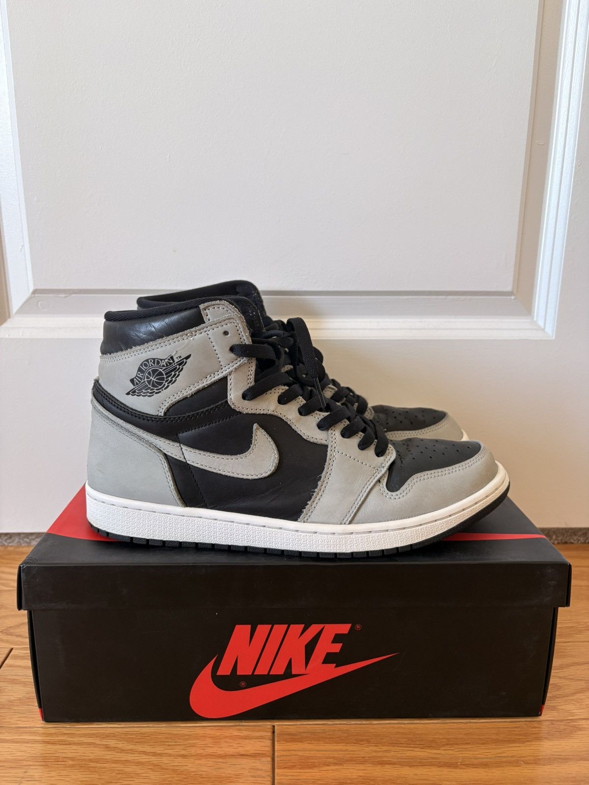 Nike Jordan 1 Retro Dark Shadow Size US 11.5 / EU 44-45 - 1 Thumbnail