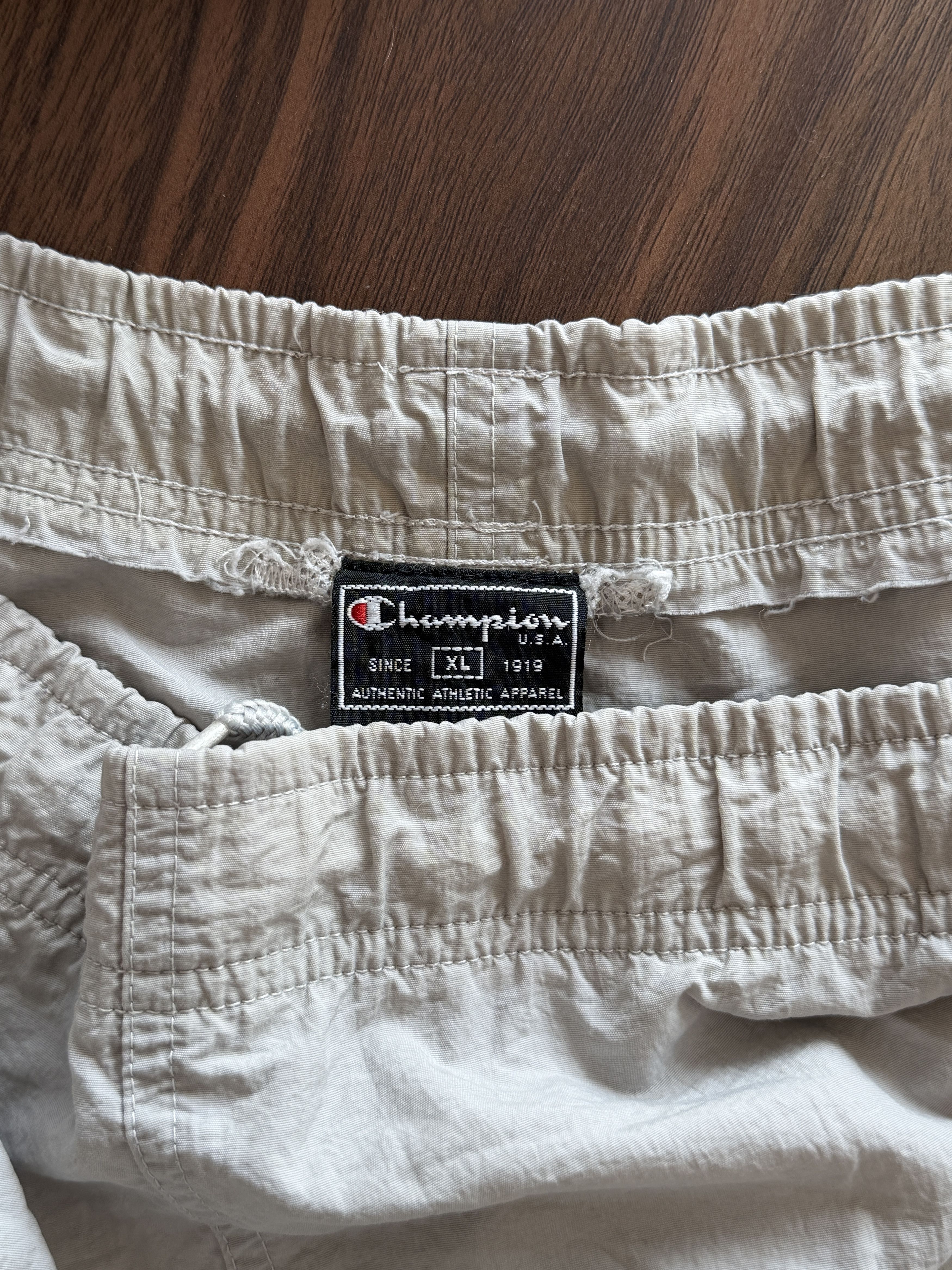 Champion Vintage Champion Shorts Size US 41 - 3 Thumbnail