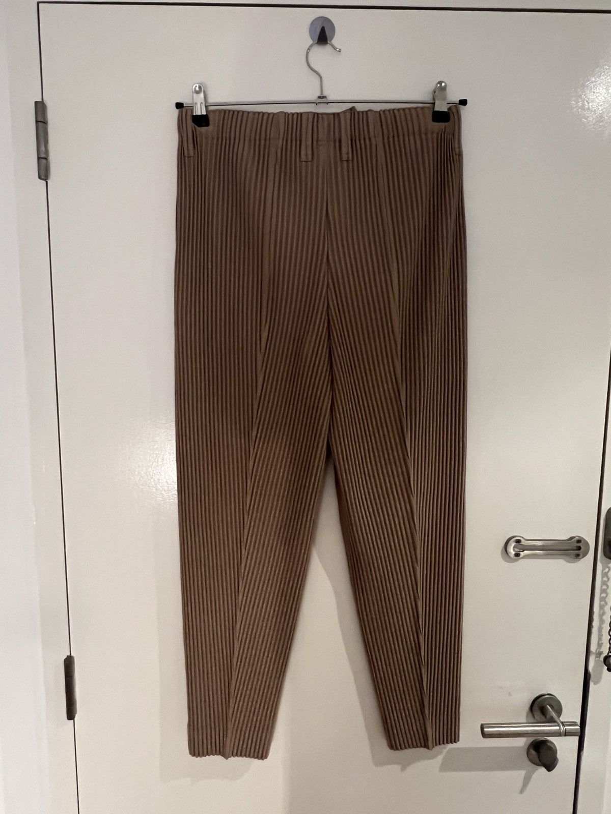 Pleats Please Issey Miyake HOMME PLISSÉ ISSEY MIYAKE Trousers Beige Size 2 Medium Size US 31 - 7 Thumbnail
