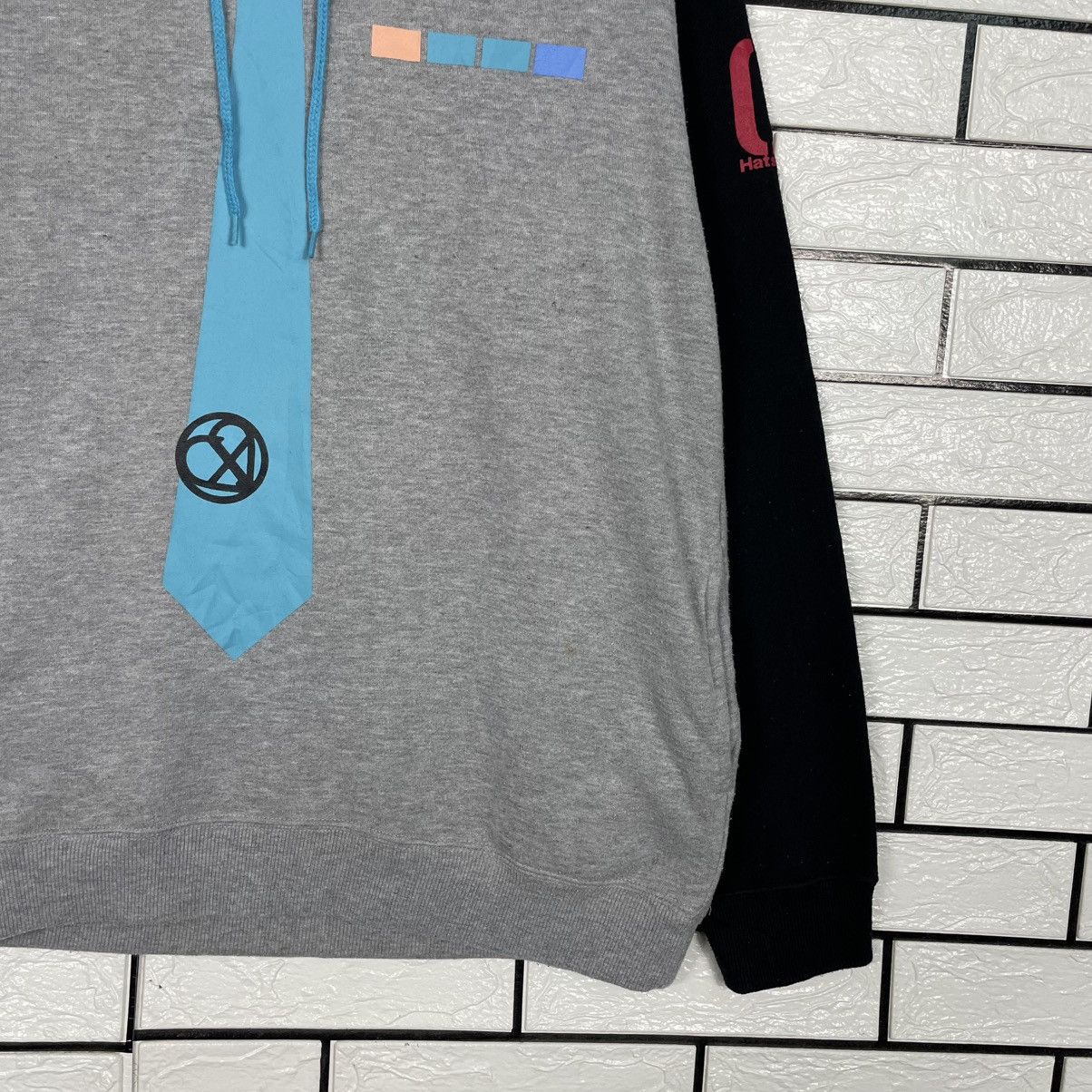 Japanese Brand Hatsune Miku Pullover Hoodie Size US L / EU 52-54 / 3 - 4 Thumbnail