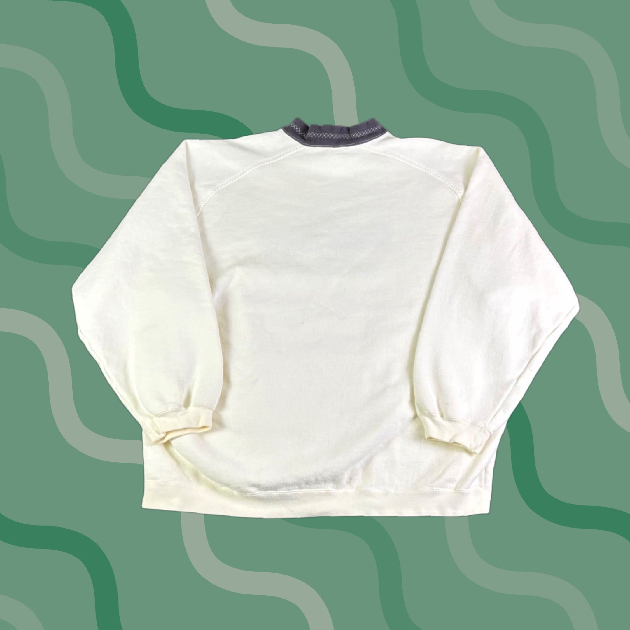 Geoffrey Beene Geoffrey Beene Sweatshirt Mens Large Ivory Embroidered Spirit of the Wilderness Vintage Size US L / EU 52-54 / 3 - 1 Thumbnail