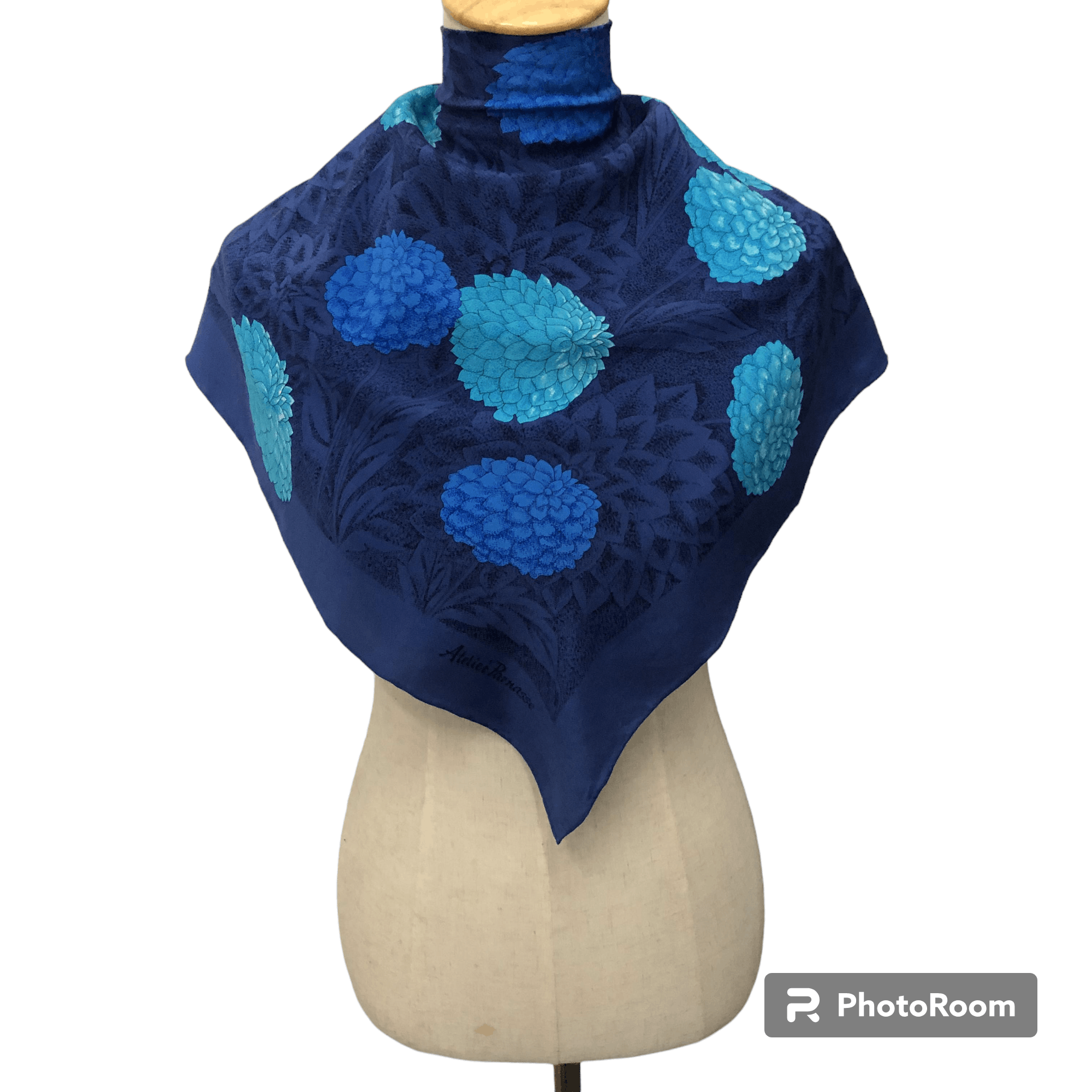 Japanese Brand Atelier Parnasse Blue Flower Silk Scarf M376 Size ONE SIZE - 1 Thumbnail