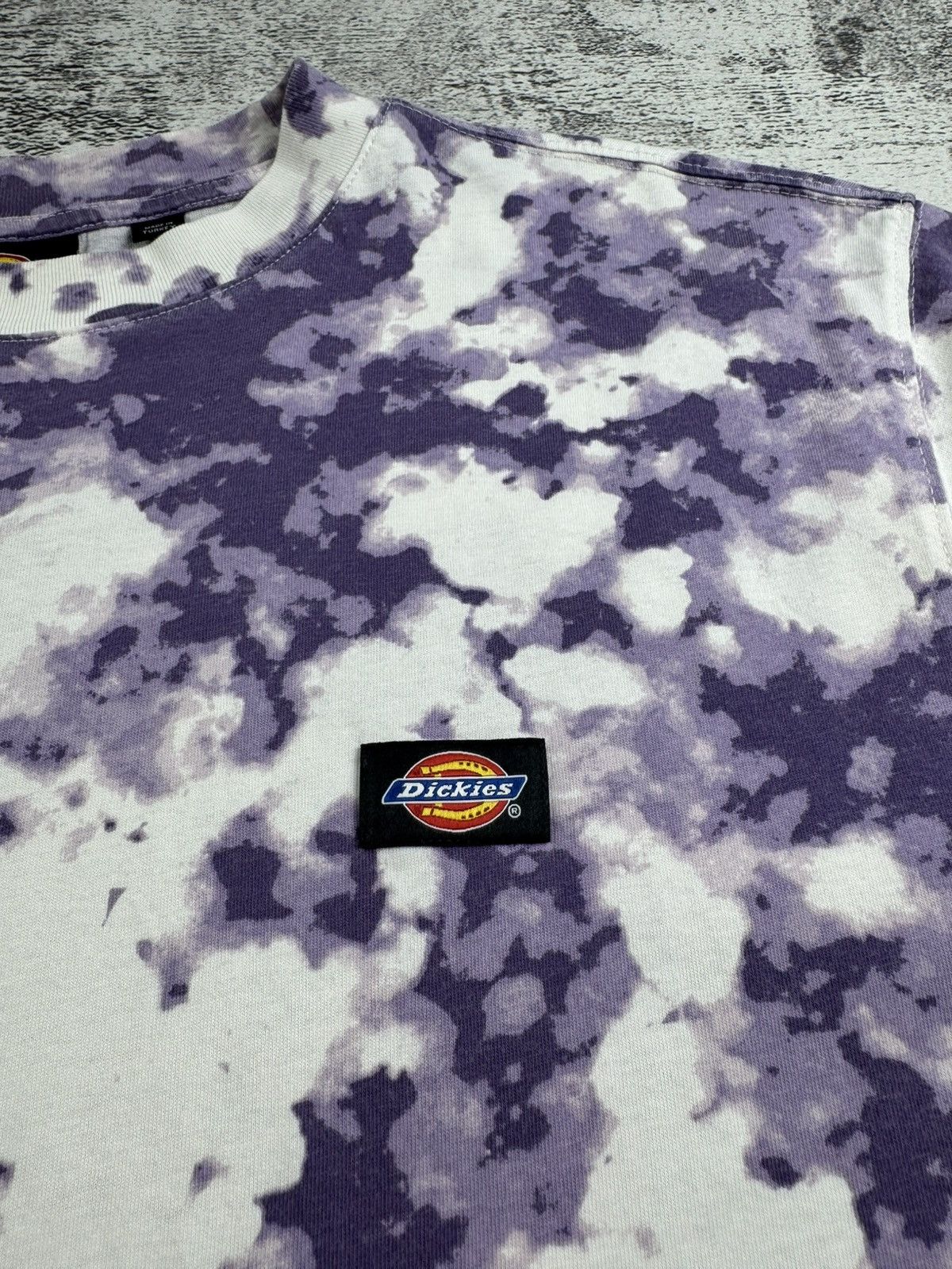 Dickies Dickies Sunburg Tie Dye Purple Medium Skate Rap Jersey Hip Hop Tee T Shirt Size US M / EU 48-50 / 2 - 8 Thumbnail