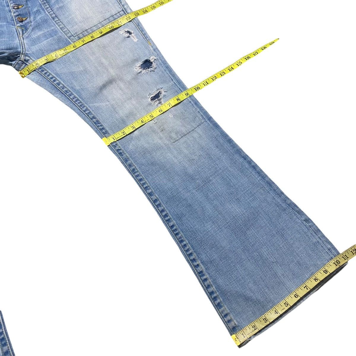 True Religion Vintage True Religion Distressed Denim Flare Jeans Size US 35 - 20 Thumbnail