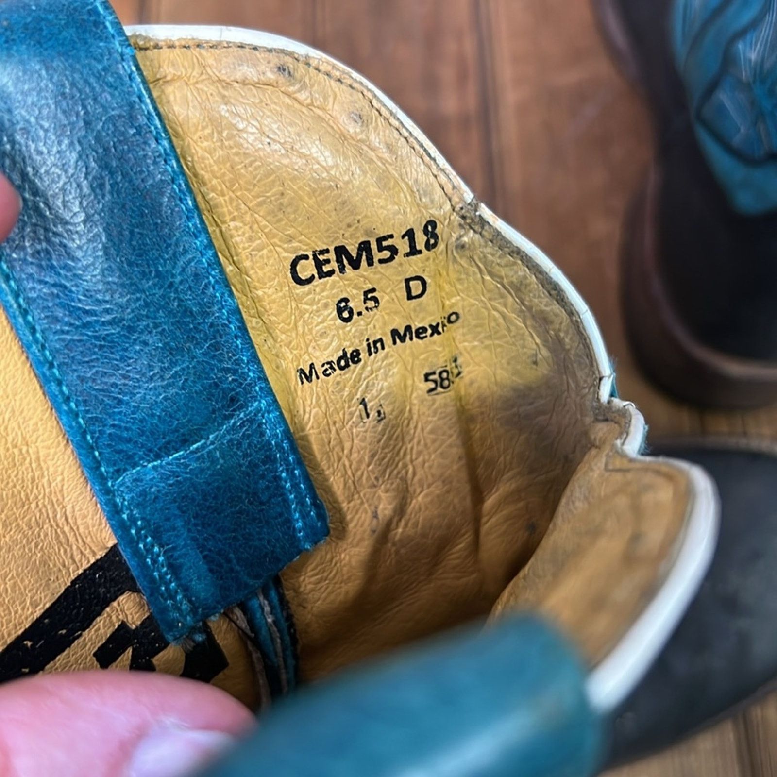 CINCH Mens Cinch Edge great handmade cowboy boots teal black Size US 6.5 / EU 39-40 - 7 Thumbnail