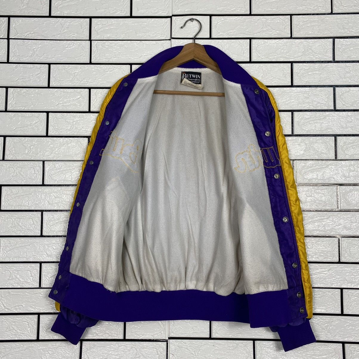 Toyo Enterprises 🔥VINTAGE SATIN BOMBER JACKET BUTWIN MADE IN USA Size US L / EU 52-54 / 3 - 13 Thumbnail