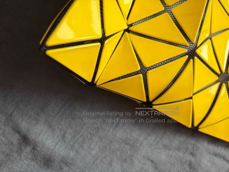 Issey Miyake Issey Miyake Yellow Handbag Size ONE SIZE - 2 Thumbnail