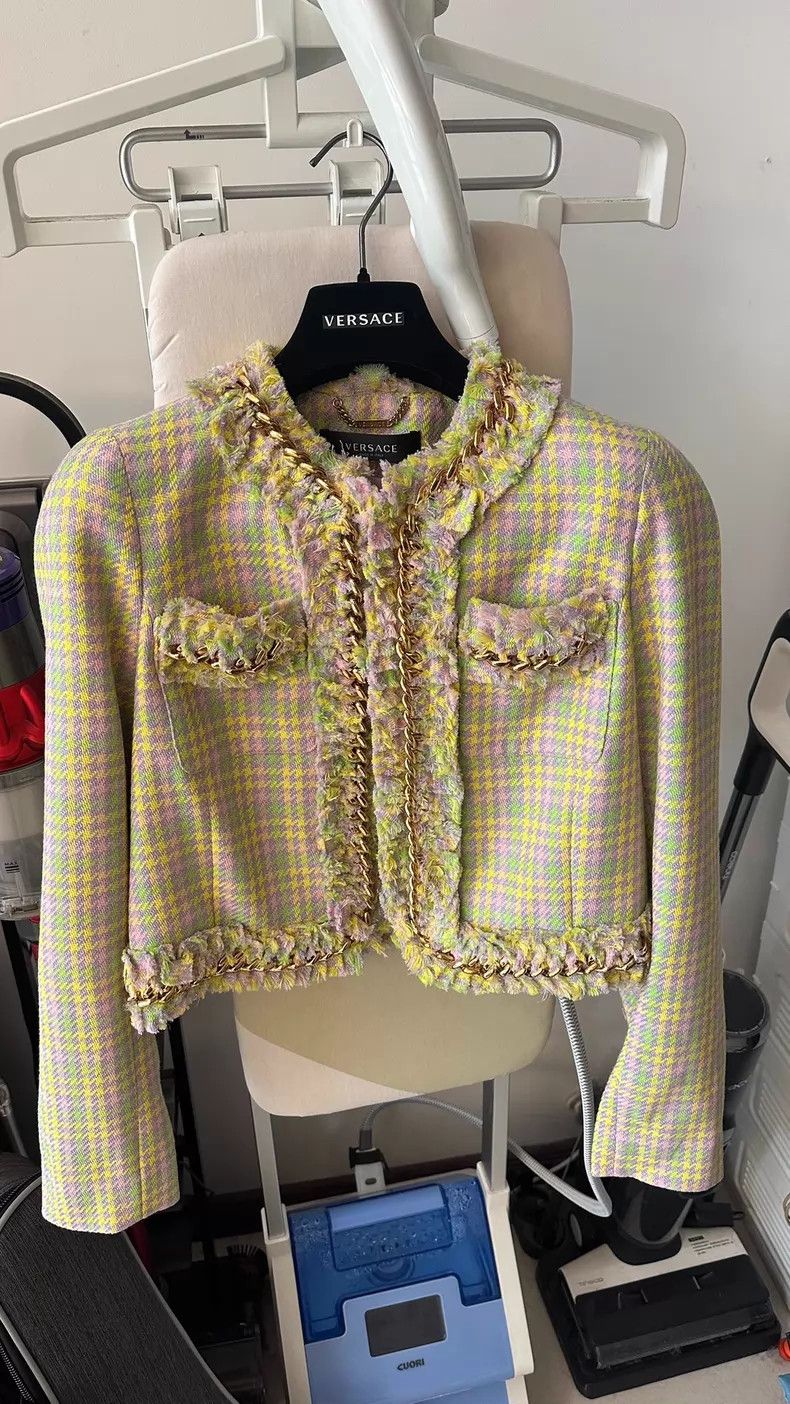 Versace Versace Tweed short coat Size M / US 6-8 / IT 42-44 - 1 Thumbnail