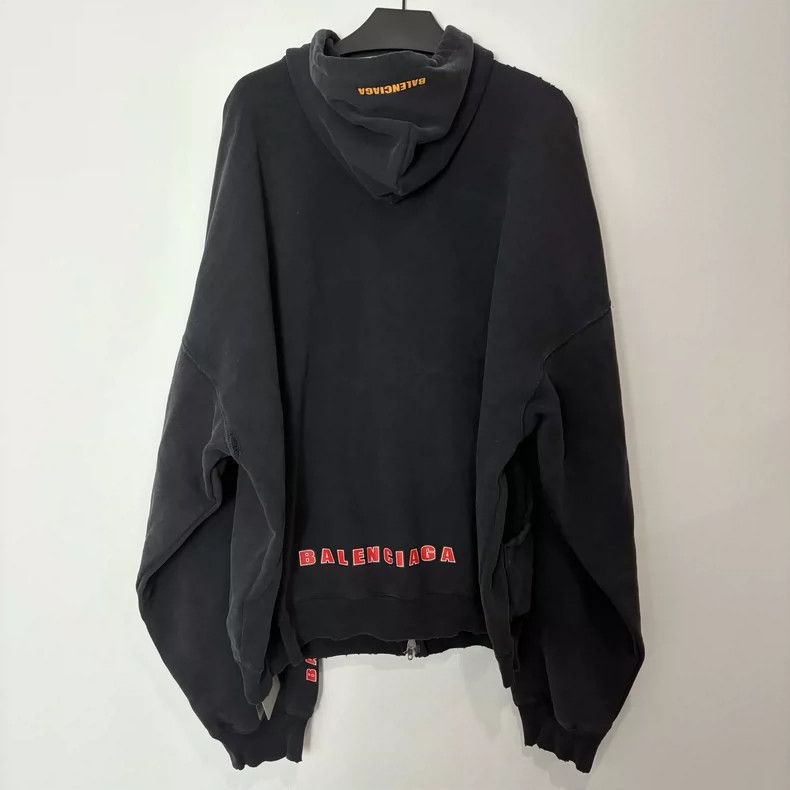 Balenciaga Balenciaga Double-ring printed zipper hoodie Size US XL / EU 56 / 4 - 2 Thumbnail