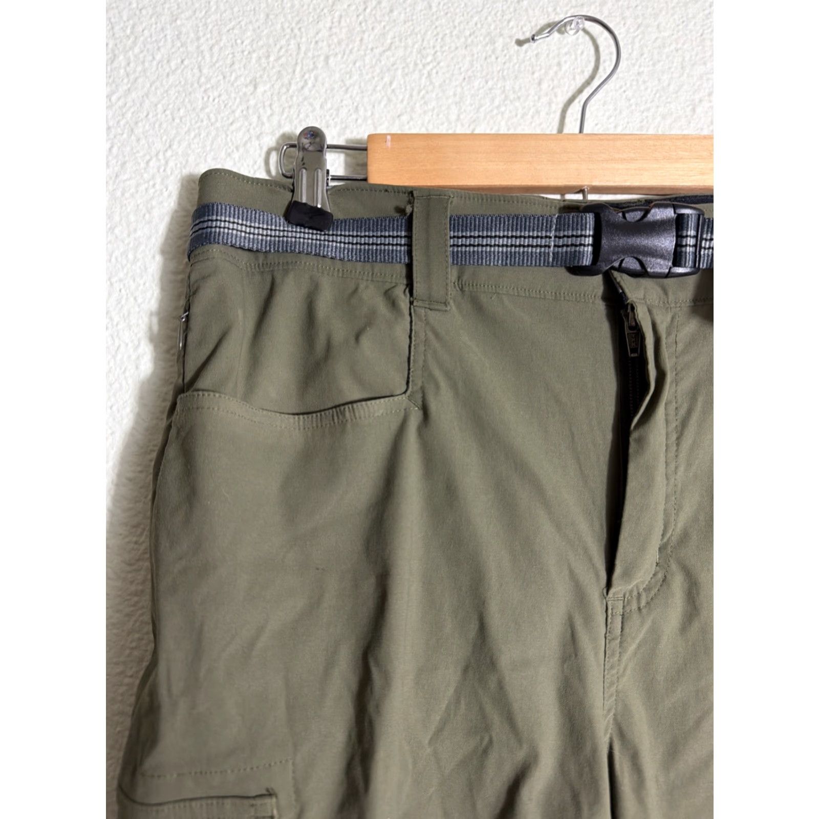 Orvis Orvis Military Green Flat Front Men's Belted Cargo Shorts 32x10 Nylon Cargo Pocket Army Outdoor Mens Regular Size US 32 / EU 48 - 3 Thumbnail