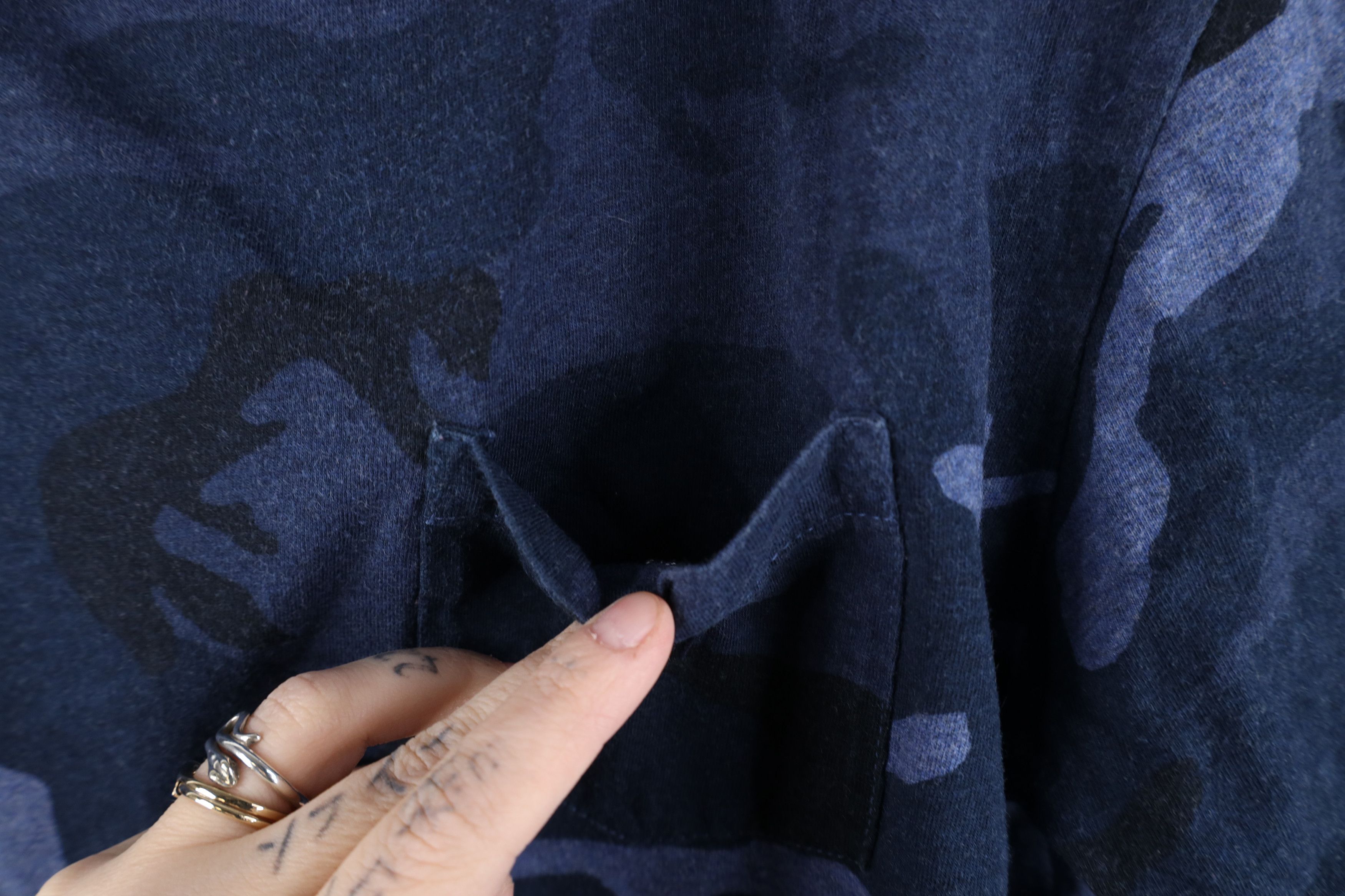 Ralph Lauren Vintage Y2K Ralph Lauren Camouflage Pocket T-Shirt Blue Size US M / EU 48-50 / 2 - 5 Thumbnail
