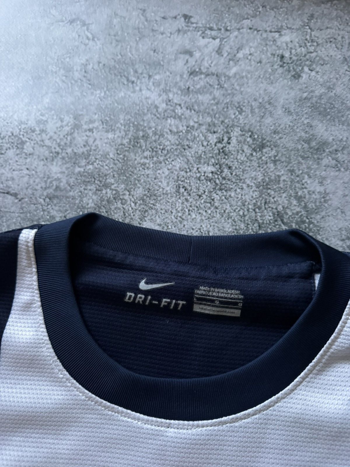 Nike NIKE PARIS SAINT GERMAIN2014/15 SOCCER JERSEY #10IBRAHIMOVIC Size US L / EU 52-54 / 3 - 8 Thumbnail