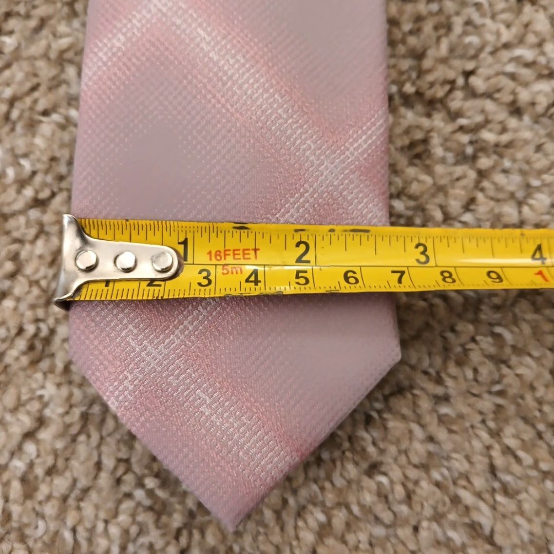 Van Heusen Van Heusen Necktie Pink Plaid Polyester Travel Men Tie Classic 57"-60" Pointed vintage No Size ONE SIZE - 3 Thumbnail