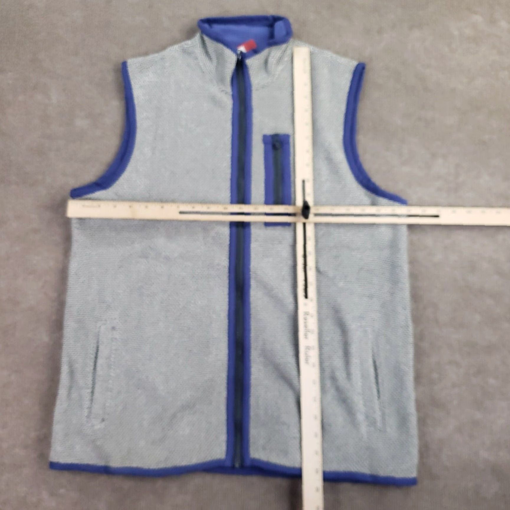 Vintage Southern Marsh Mens Small Gray Fleece Vest Full Zip Hiking Vest Polyester Windbreaker Size US S / EU 44-46 / 1 - 2 Thumbnail