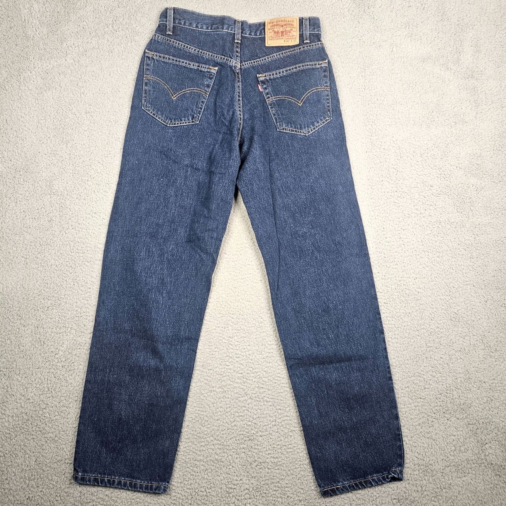 Levi's VINTAGE Levi's 647 Jeans Men 32 Blue Relaxed Straight Denim 5-Pocket 31.5" Inseam Retro 90s Theme Mens Size US 32 / EU 48 - 2 Thumbnail