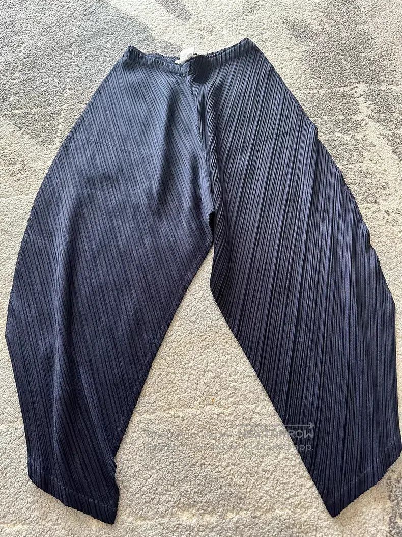 Issey Miyake Issey Miyake size:5 Blue Pants Size 31" - 1 Thumbnail
