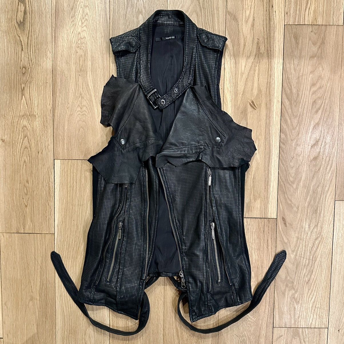 image of Yasuyuki Ishii 1 Of 1 Sample Leather Vest in Black, Men's (Size Medium)