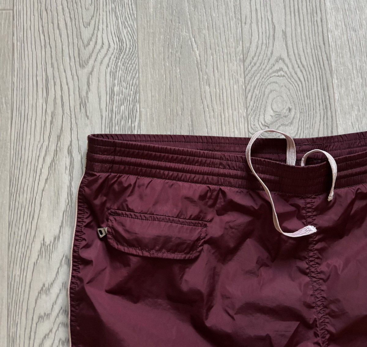 Prada Vintage Nylon Prada Red Tab Shorts Swim Pocket 90s Size US 36 / EU 52 - 3 Thumbnail