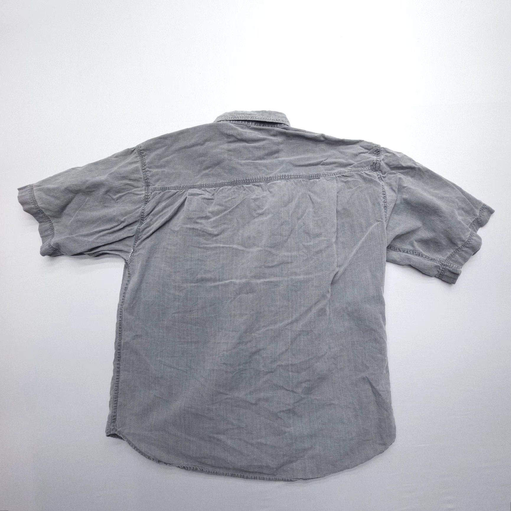 Vintage VINTAGE Page 1 Short Sleeve Button-Up Shirt Mens L Gray Cotton 90s Y2K Twill Button-Up Shirt Mens L Gray 90s Y2K Size US L / EU 52-54 / 3 - 3 Thumbnail