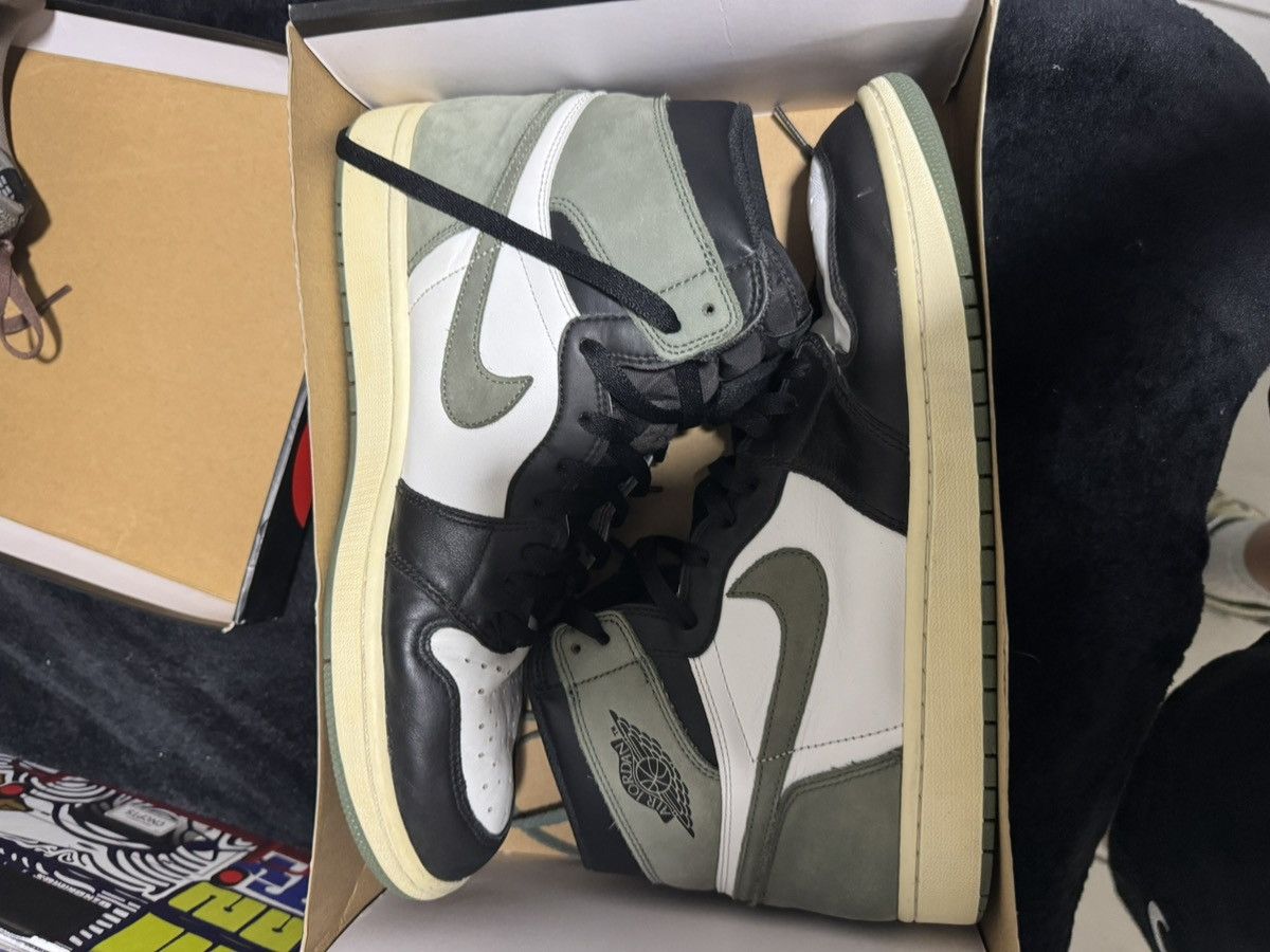 Jordan Brand Jordan 1 clay green Size US 12 / EU 45 - 3 Thumbnail