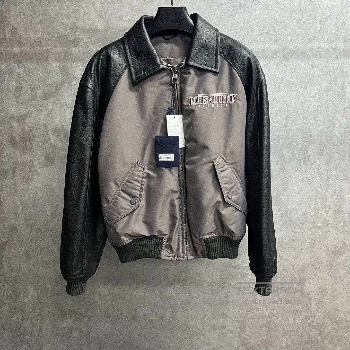 Louis Vuitton gray logo-printed long sleeve jacket. Size US M / EU 48-50 / 2 - 1 Thumbnail