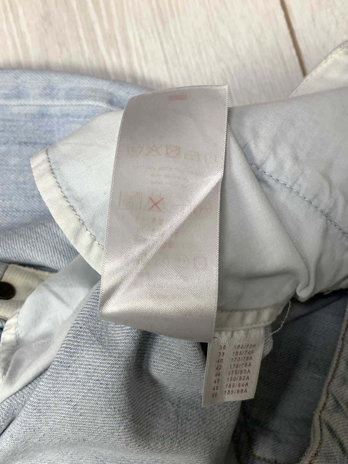 Louis Vuitton LOUIS VUITTON Pants Denim LV Embroidered leather Logo Size US 32 / EU 48 - 19 Thumbnail