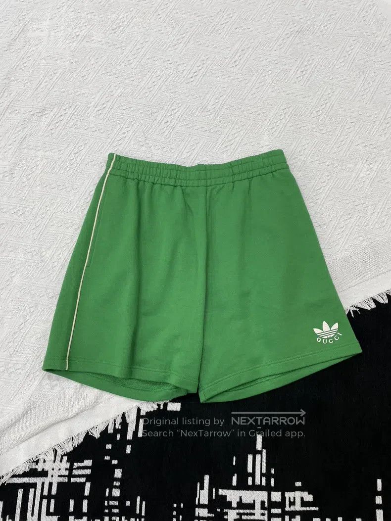 Gucci Gucci Size S Clover co-branded green shorts Size 24" / US 00 / IT 34 - 1 Thumbnail