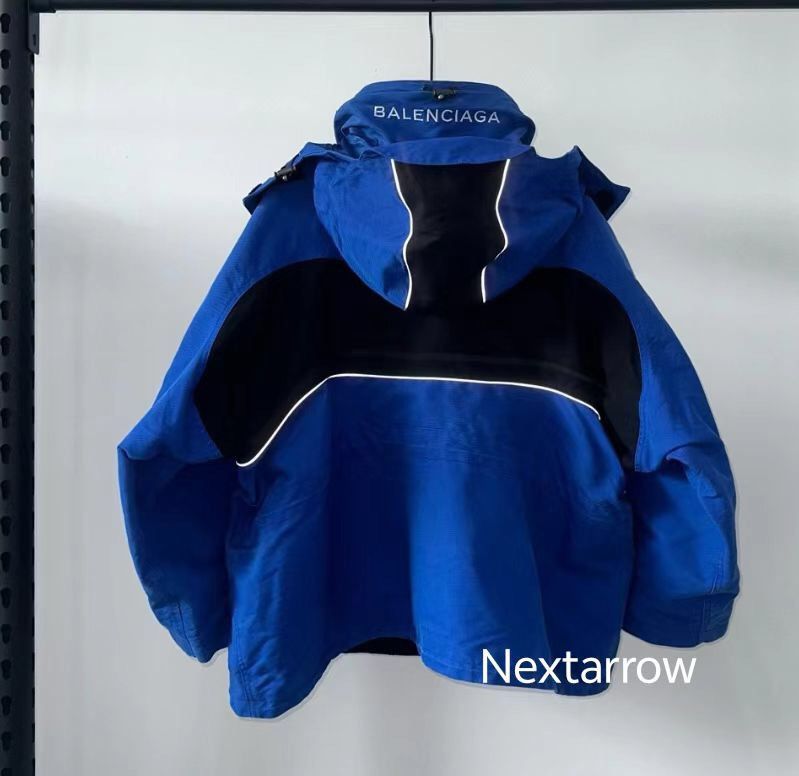 Balenciaga BALENCIAGA FW16 Black Blue Splice Swing Parka 2412-Nextarrow Size XS / US 0-2 / IT 36-38 - 2 Thumbnail