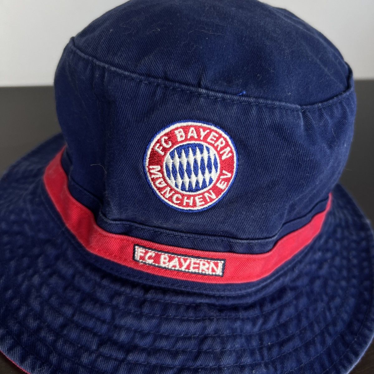 Adidas Vintage Adidas FC Bayern Munchen Munich Bucket Hat Cap Size ONE SIZE - 5 Thumbnail