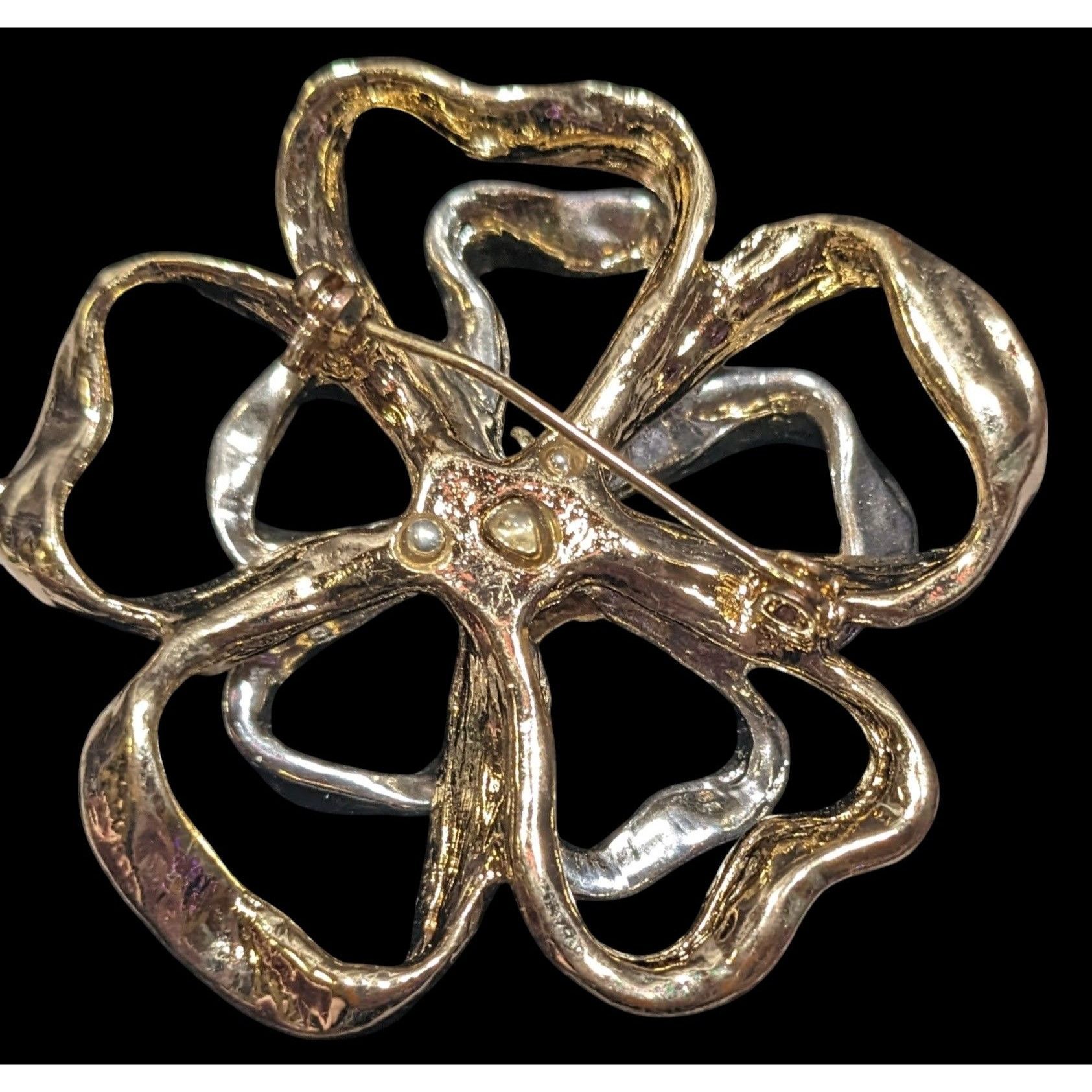 Other Vintage Macy's Holiday Lane Silver And Gold Tone Floral Broo Size ONE SIZE - 2 Thumbnail