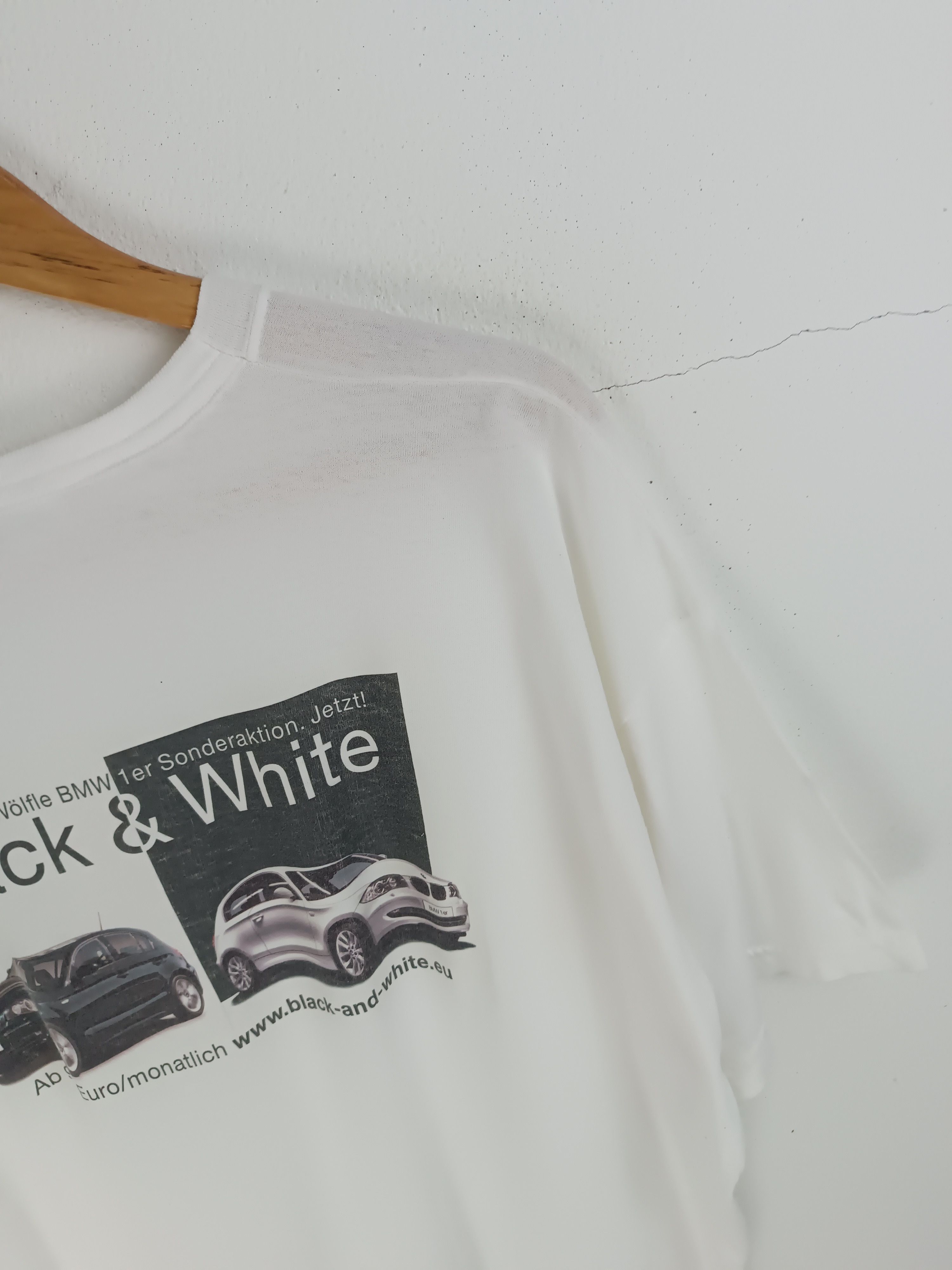 BMW VINTAGE Y2K BMW BLACK & WHITE SONDERAKTION TEE RACING JDM Size US XL / EU 56 / 4 - 12 Thumbnail