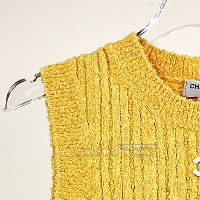 Chanel Chanel 22P yellow knitted vest Size XS / US 0-2 / IT 36-38 - 3 Thumbnail