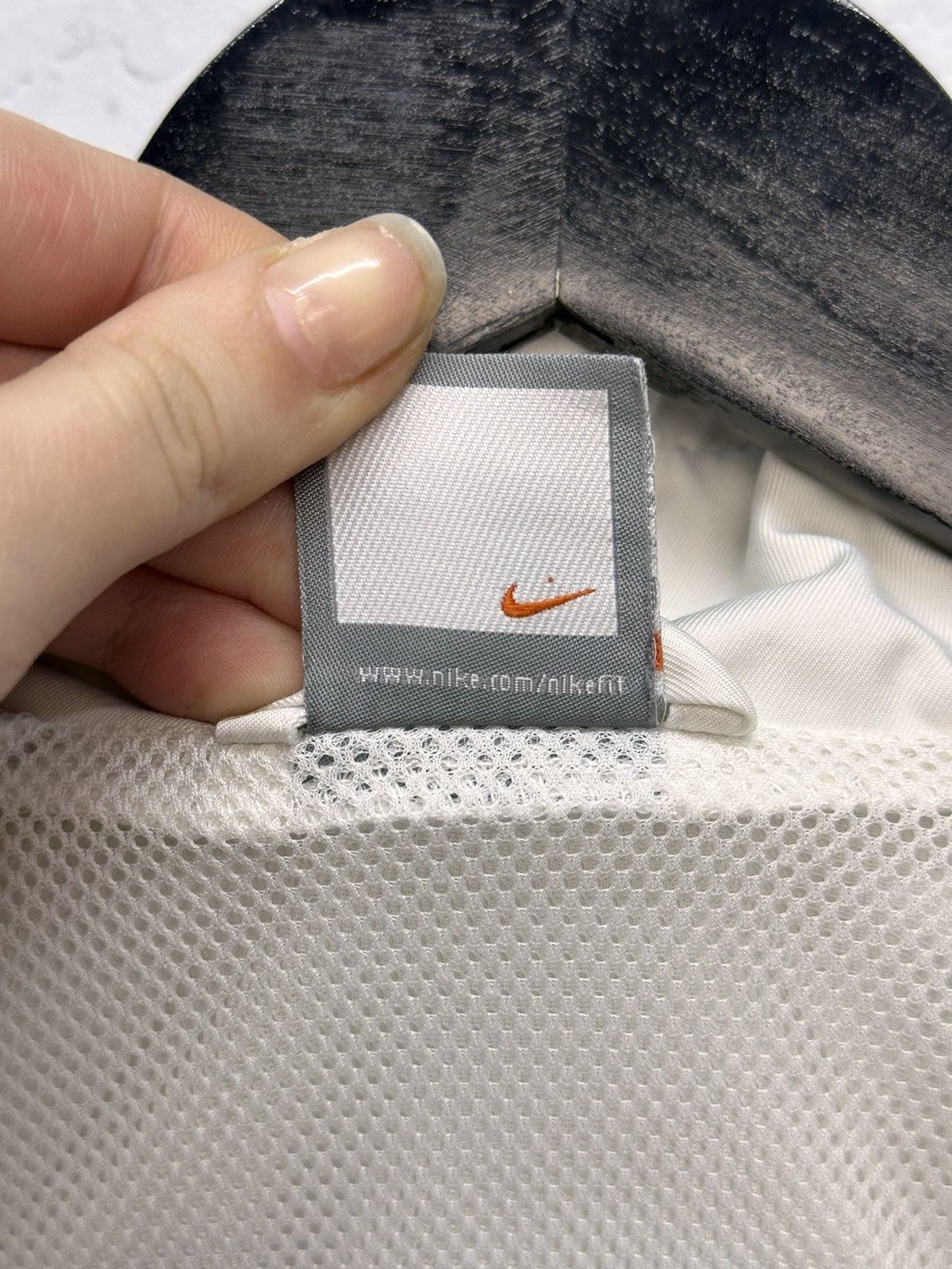 Nike Rare Nike white track jacket minimal Y2K Nylon streetwear Size US S / EU 44-46 / 1 - 11 Thumbnail