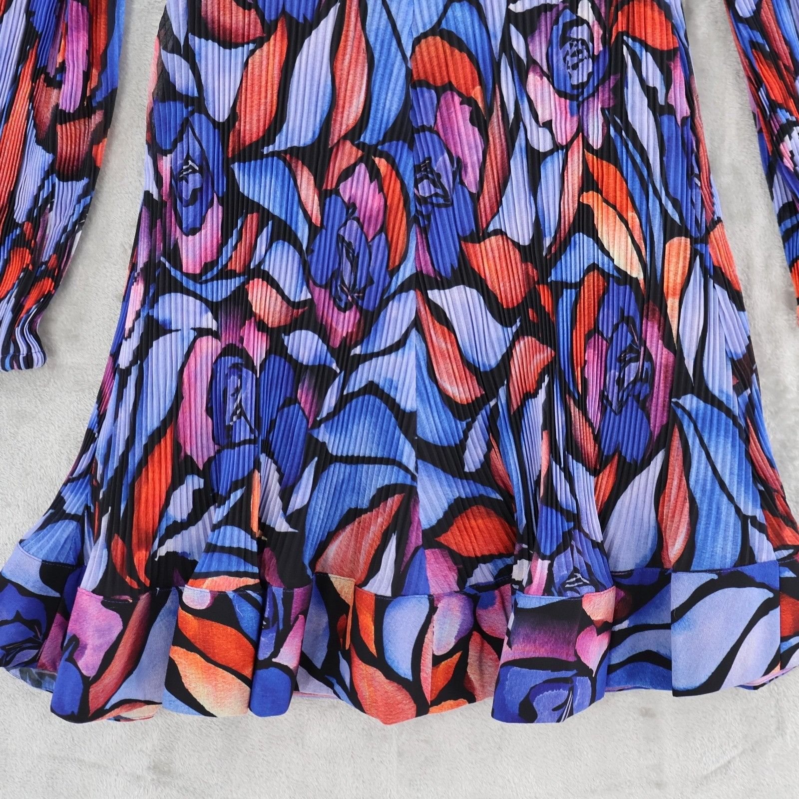 MILLY Milly Liv Dream Rose Print Dress Womens 4 Blue Pleated Artsy Size S / US 4 / IT 40 - 12 Thumbnail