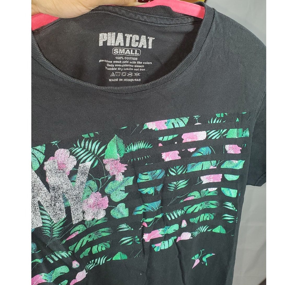 Other Phatcat NY Graphic T-Shirt Black Short Sleeve Floral Print S Size US S / EU 44-46 / 1 - 5 Thumbnail