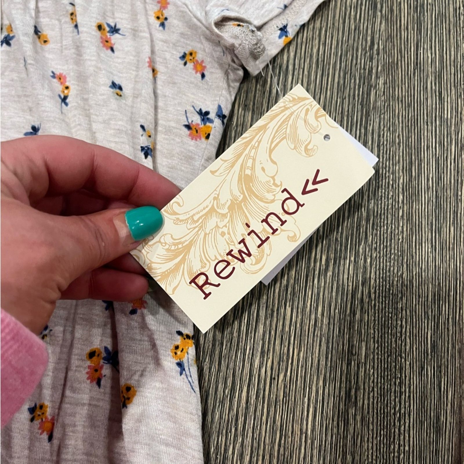 Vintage NWT Rewind Smocked Top Short Flutter Sleeve Ivory Size S Size S / US 4 / IT 40 - 2 Thumbnail